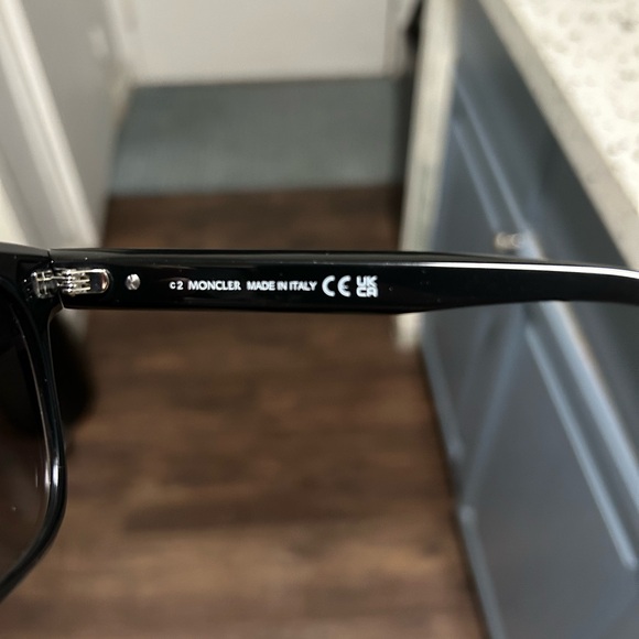 Moncler Sunglasses Biobeam Ml 0198 - Picture 7 of 10